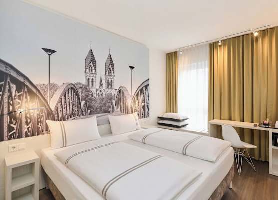 Premier Inn Freiburg City Nord 1