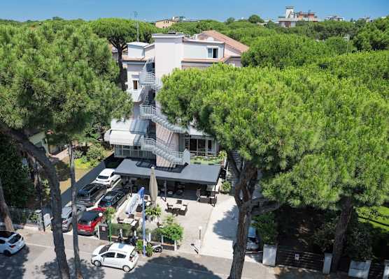 Hotel Chery 1