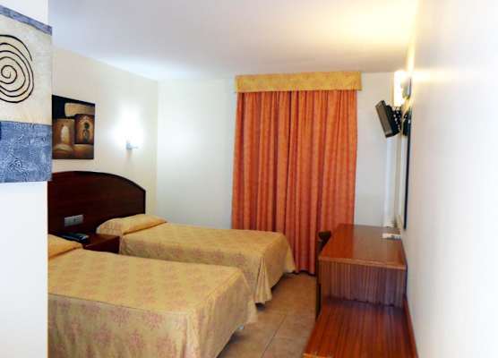 HOTEL FESTA BRAVA 1