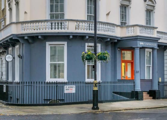 OYO Townhouse New England, London Victoria 1