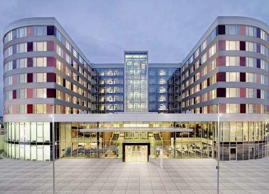 Movenpick Hotel Stuttgart Airport 1
