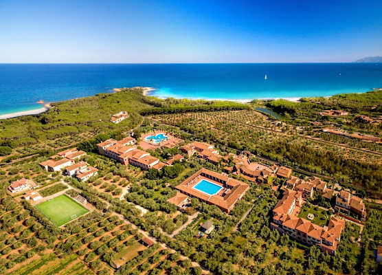 I Giardini di Cala Ginepro Hotel Resort 1