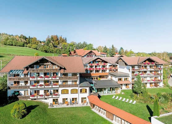 Hartungs Hoteldorf 1