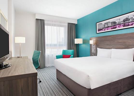 Leonardo Hotel Plymouth 1