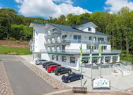 Landhotel Kristall 1
