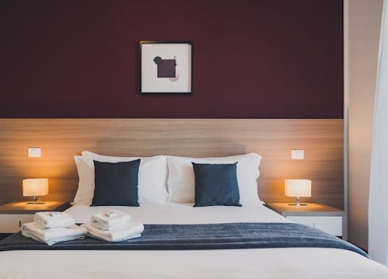 Trip Room & Breakfast 1