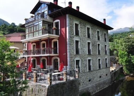 Akla La Casa Del Puente 1