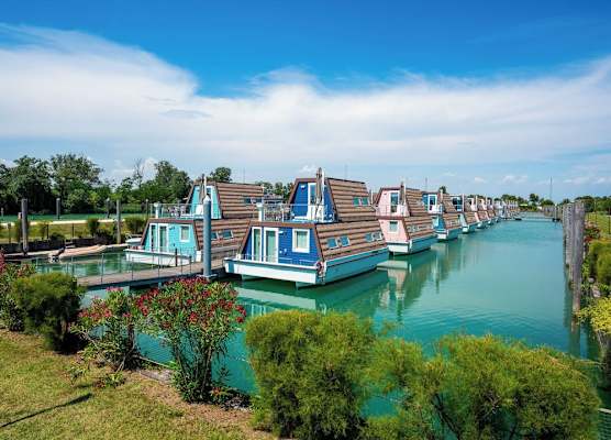 Marina Azzurra Resort 1