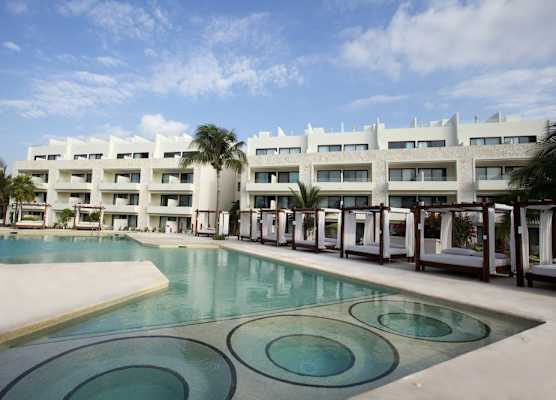 Akumal Bay Beach & Spa Resort 1