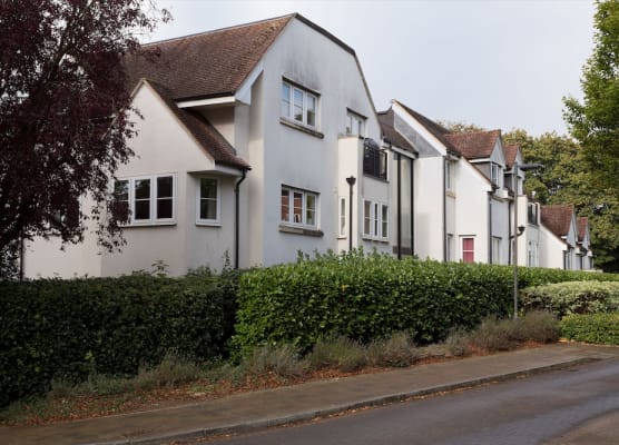 Quiet 2 Bedroom Apartment in Headington, Close to Oxford Hospitals & Brookes University 1