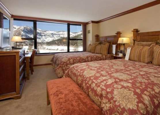 Everline Resort and Spa, Lake Tahoe 1