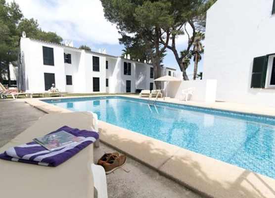 Apartamentos Cala Blanca 1