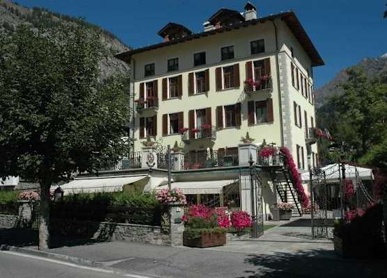 Villa Novecento Romantic Hotel - Estella Hotel Collection & Experience 1