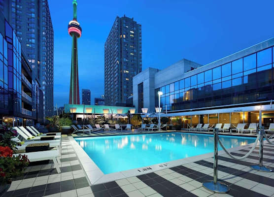 Radisson Blu Toronto Downtown 1