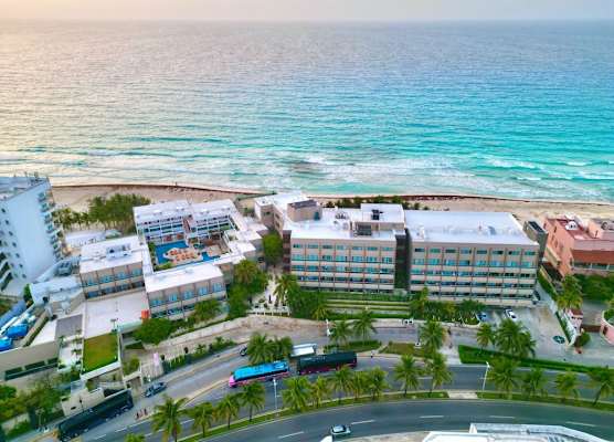 Flamingo Cancun All Inclusive 1