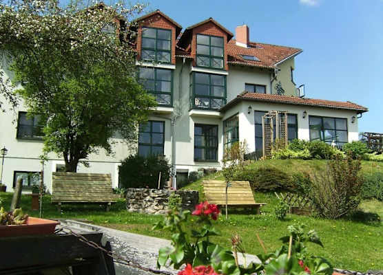 Landhotel Burgenblick 1