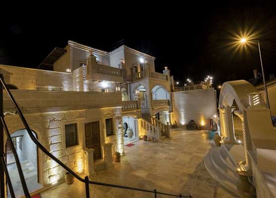 Underground Cave Suites Hotel 1