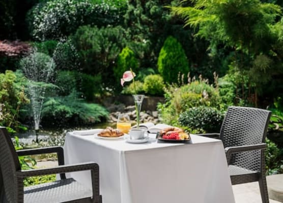 Booking Hotel & Spa 1