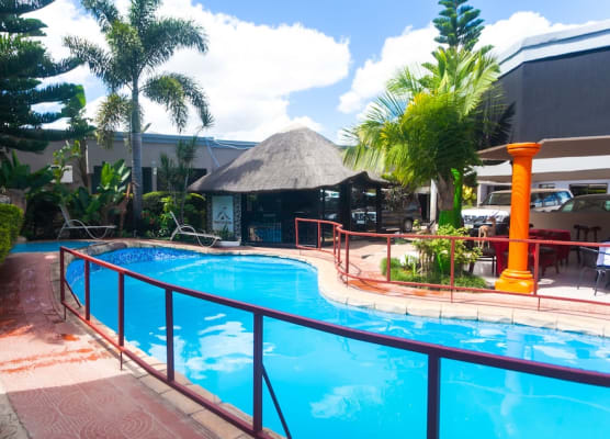 Nomads Court Lodge 1