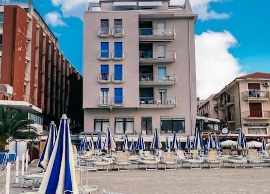 Hotel Maremola 1