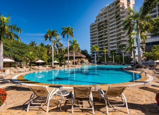 Hotel Irotama Lago 1
