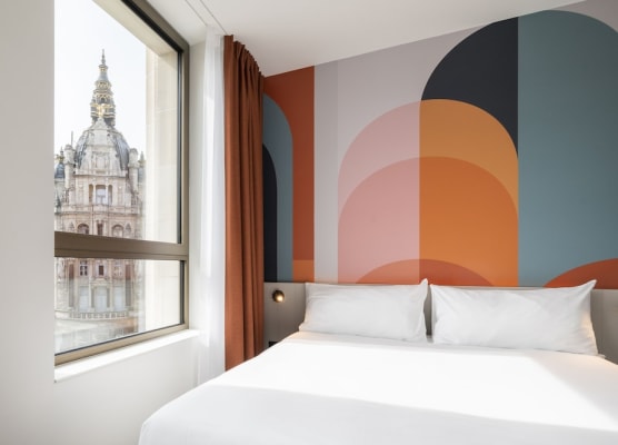 B&B HOTEL Antwerpen Centrum 1