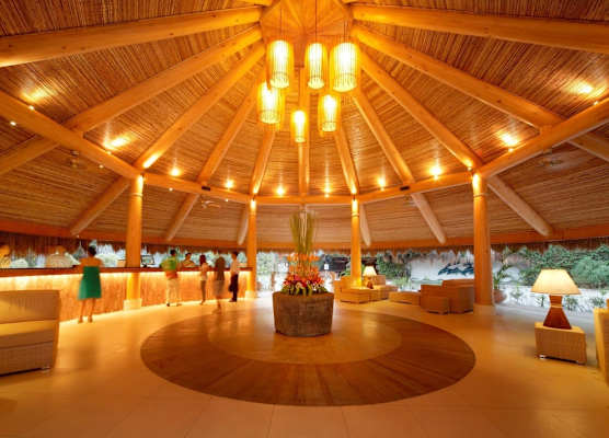 Bluewater Maribago Beach Resort 1