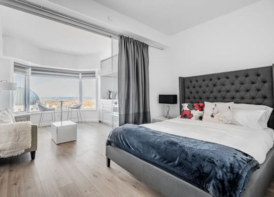 Avalon Suites Yorkville 1