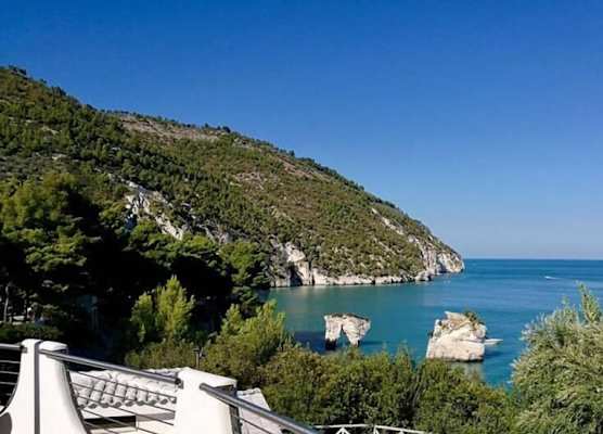 Apulia Hotel Baia dei Faraglioni Resort 1
