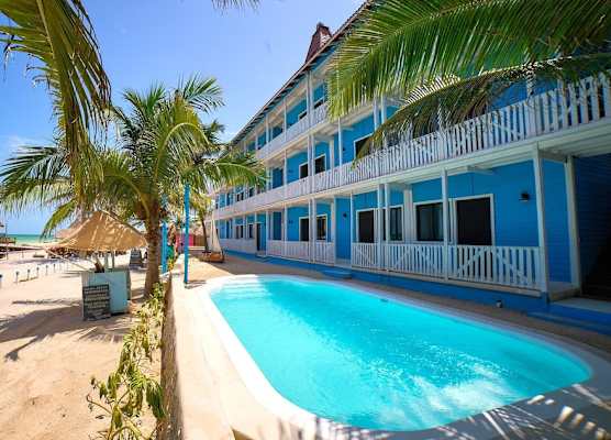 El Faro Beach Front by ÓOL Hotels 1