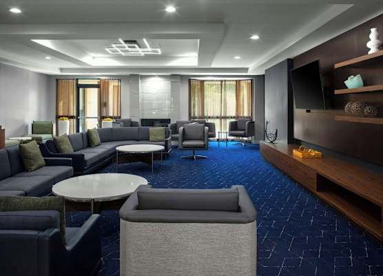 Courtyard by Marriott Richmond Northwest 1
