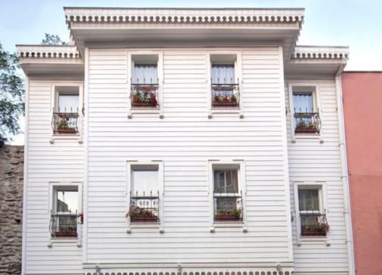 Dilhayat Kalfa Hotel 1
