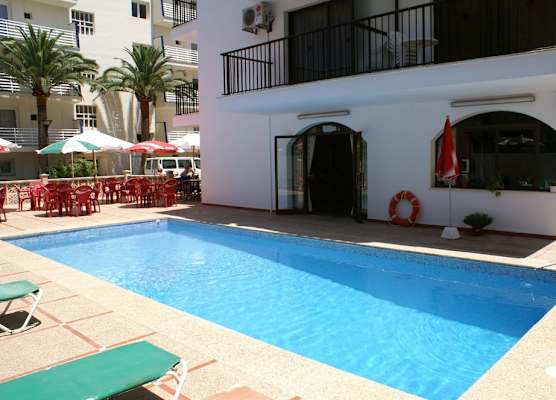 Apartamentos BELLA MARÍA 1