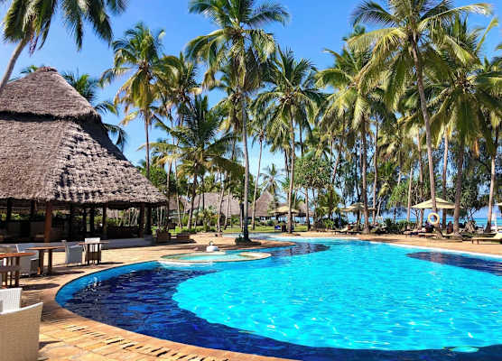 Bluebay Beach Resort & Spa 1