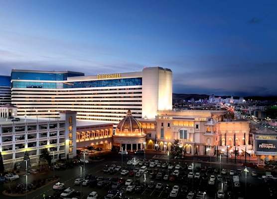 Peppermill Resort Spa Casino 1