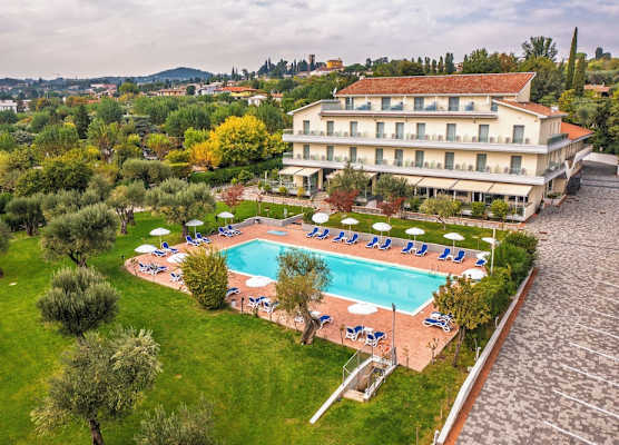 Hotel Villa Paradiso Suite 1