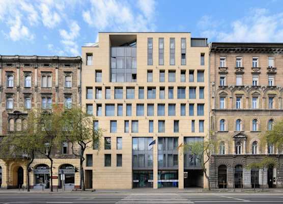 Akeah Verdi Budapest 1