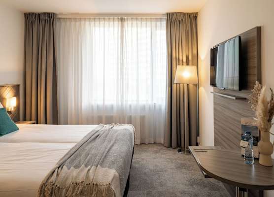 Churchill hotel Terneuzen 1