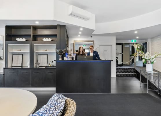 Airport Hotel Sydney 1