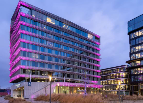 Moxy Amsterdam Houthavens 1