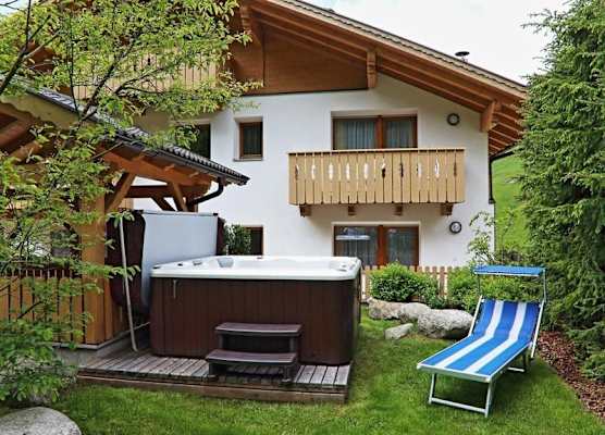 Almhotel Bergerhof 1