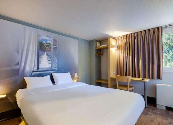 B&B HOTEL FREJUS Puget-sur-Argens 1