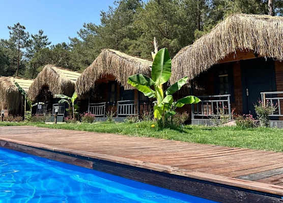 Pine Village Bungalows Ölüdeniz 1
