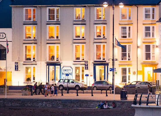 Richmond Hotel 1