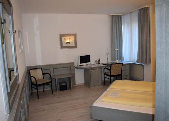 Avenue Hotel 1