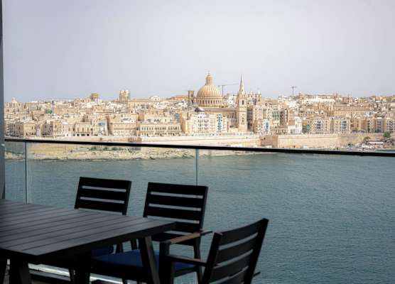 Best View Fortina Luxury Suites 1