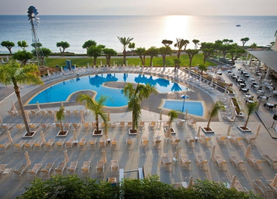 Pernera Beach Hotel 1
