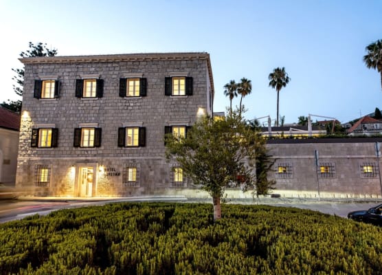 Hotel Supetar 1