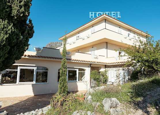 Hotel Belvedere 1
