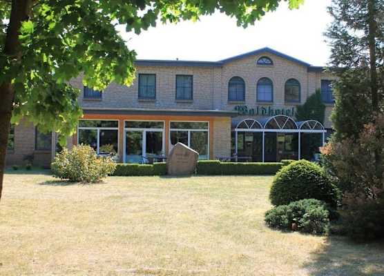 Waldhotel Boizenburg 1